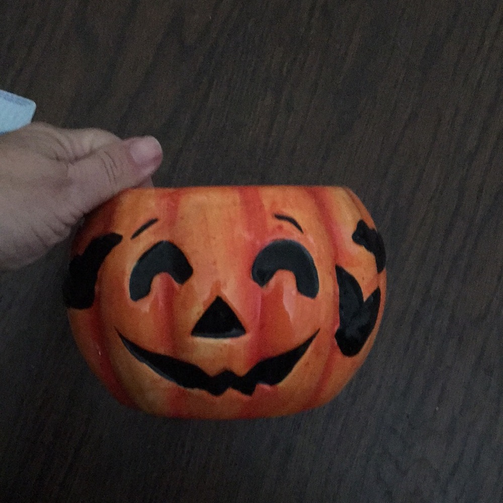 Vintage Pumkin Planter